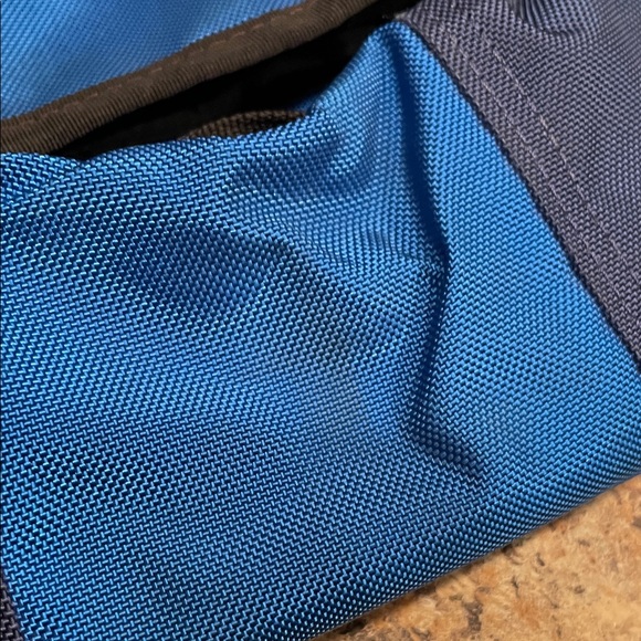 Timbuk2 Blue Two-Tone Messenger Bag - Picture 7 of 7